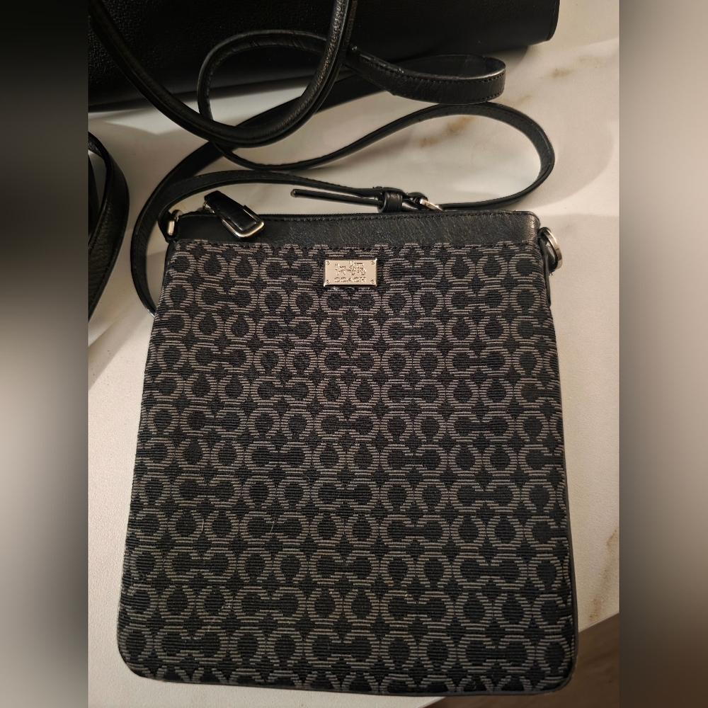 Purse Bundle - Picture 5 of 6